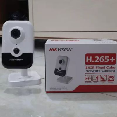 Camera Cube IP Wifi HIKVISION DS-2CD2423G0-IW giá tốt