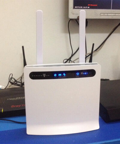 Switch POE-Bộ phát WIFI bằng sim 4G Cố Định B593