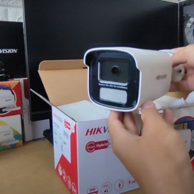 Camera thân trụ IP 4MP Hikvision DS-2CD1T43G2-LIUF/SL