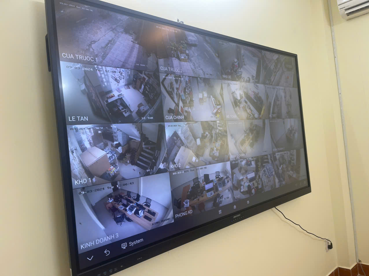 XEM CAMERA TRÊN MÀN HÌNH TƯƠNG TÁC