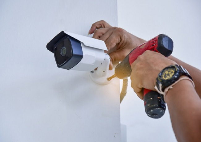 Lắp camera giám sát ngoài trời