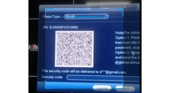 Trên màn hình hiển thị một mã QR Code